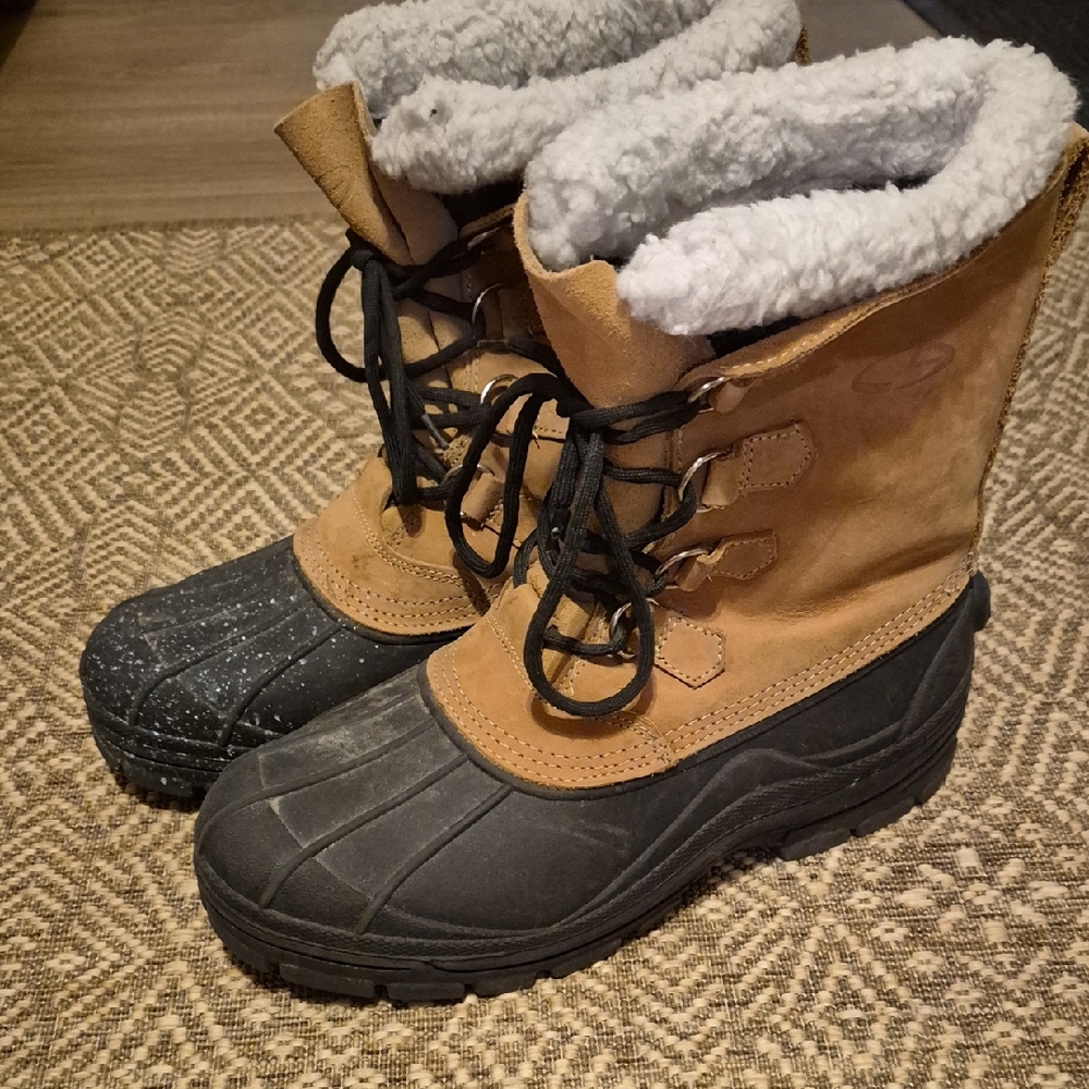 Cabela's Brown and Black Men's Rain & Snow Boots